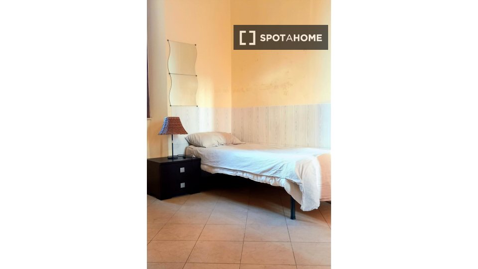 Double room Rome, 10 beds, 150m² — photo 60