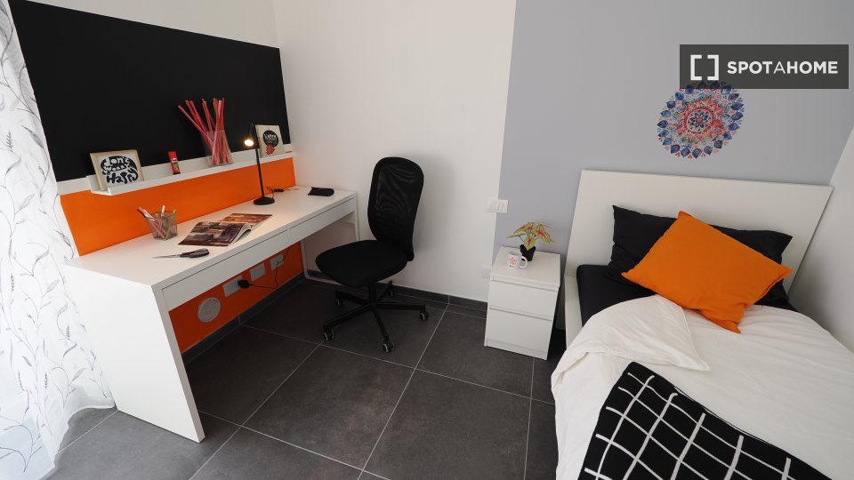 Double room Turin, 7 beds — photo 11