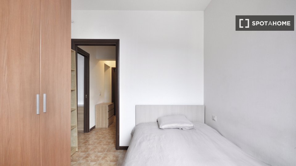 Apartment Milan, 2 beds, 55m² — photo 7