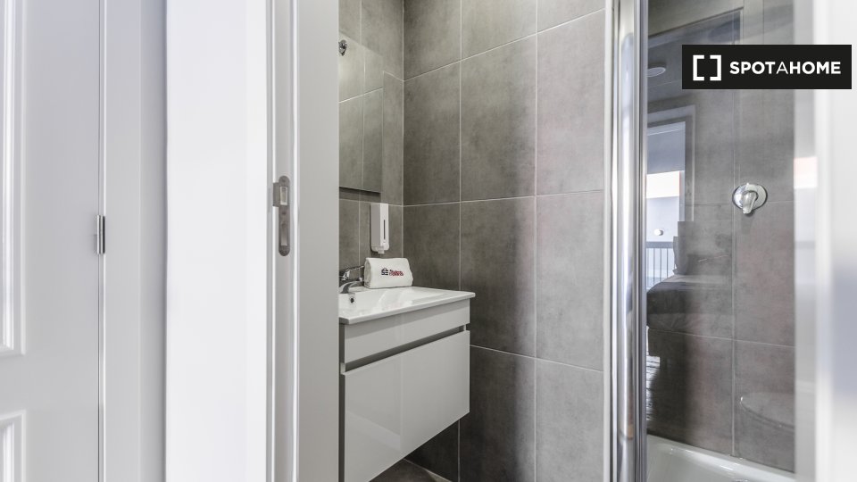 Apartment mono Lisbon, 16m² — photo 5