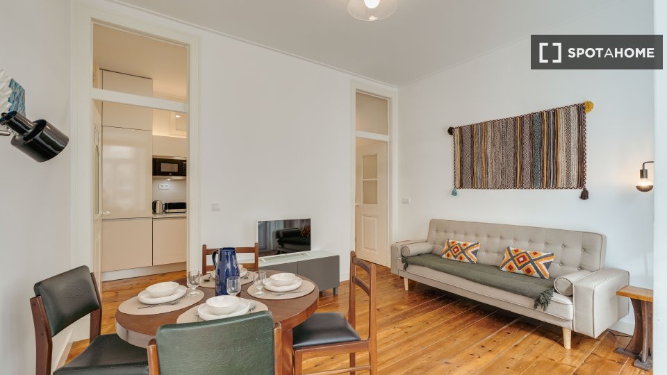 Apartment mono Lisbon, 65m² — photo 20