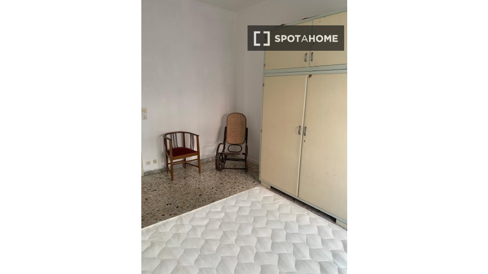 Double room Rome, 5 beds — photo 7