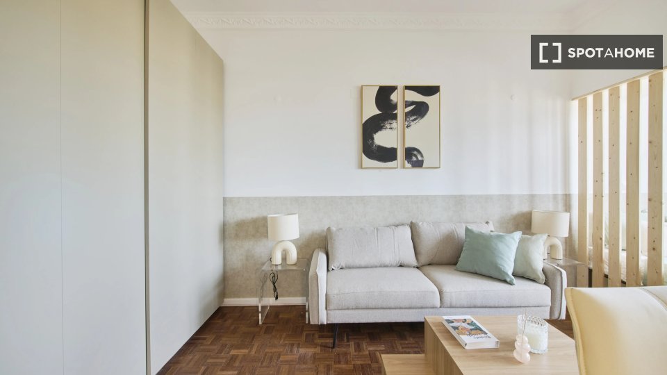 Double room Lisbon, 9 beds — photo 2