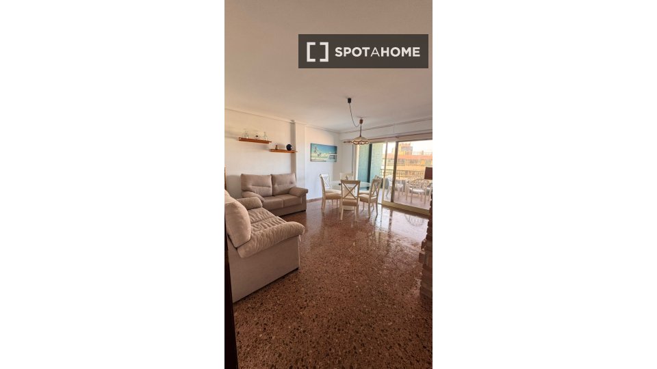 Apartment Valencia, 3 beds, 119m² — photo 1