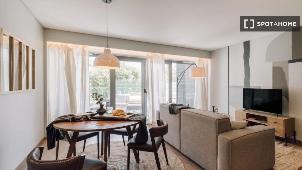 Apartment Lisbon, 2 beds — photo 4