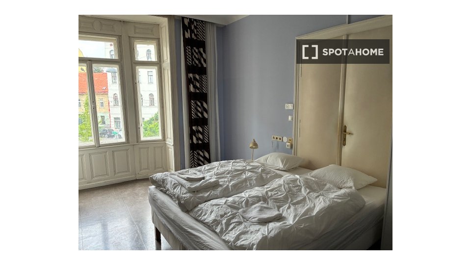 Double room Vienna, 3 beds, 88m² — photo 15