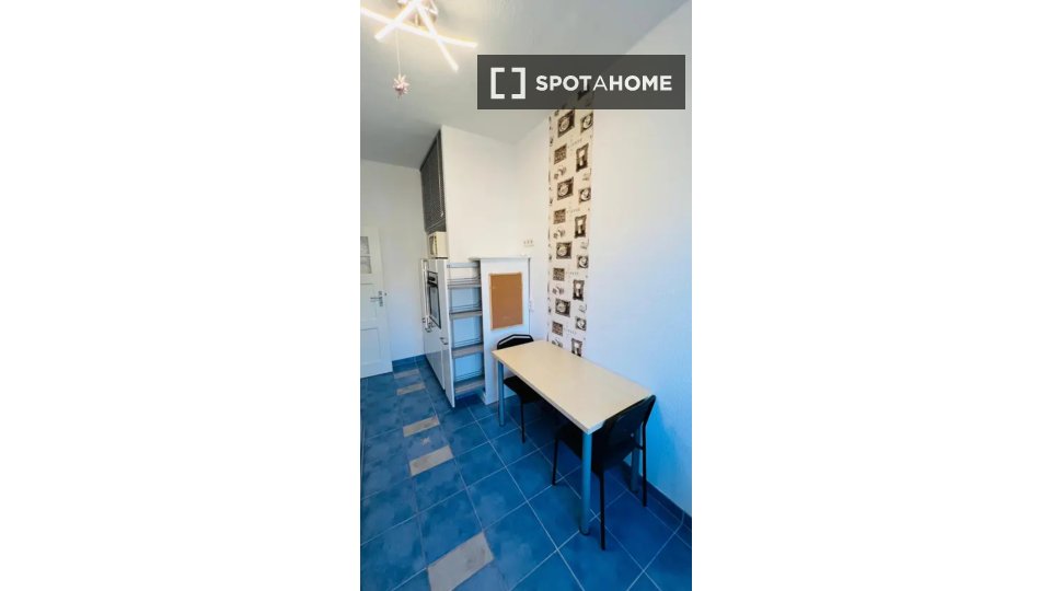 Apartment Berlin, 1 bed, 53m² — photo 3