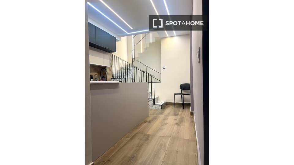 Apartment Barcelona, 3 beds, 60m² — photo 15