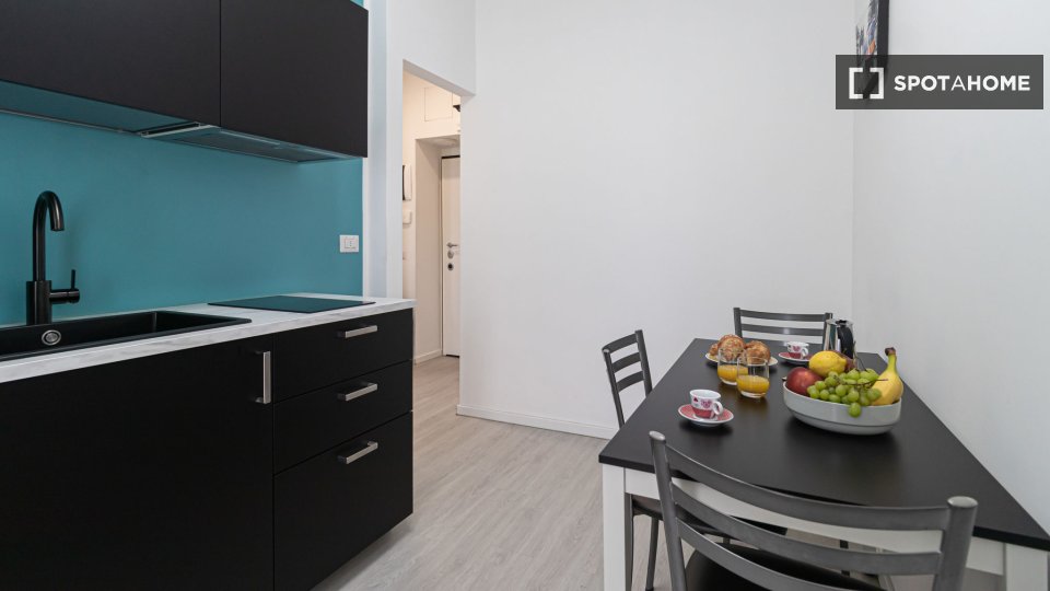 Apartment Milan, 1 bed, 42m² — photo 9