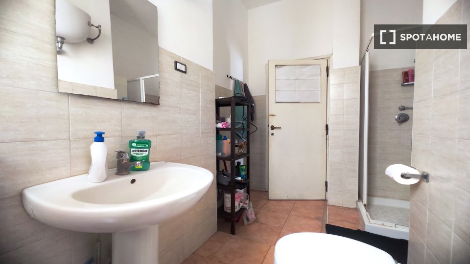 Double room Rome, 6 beds, 140m² — photo 38