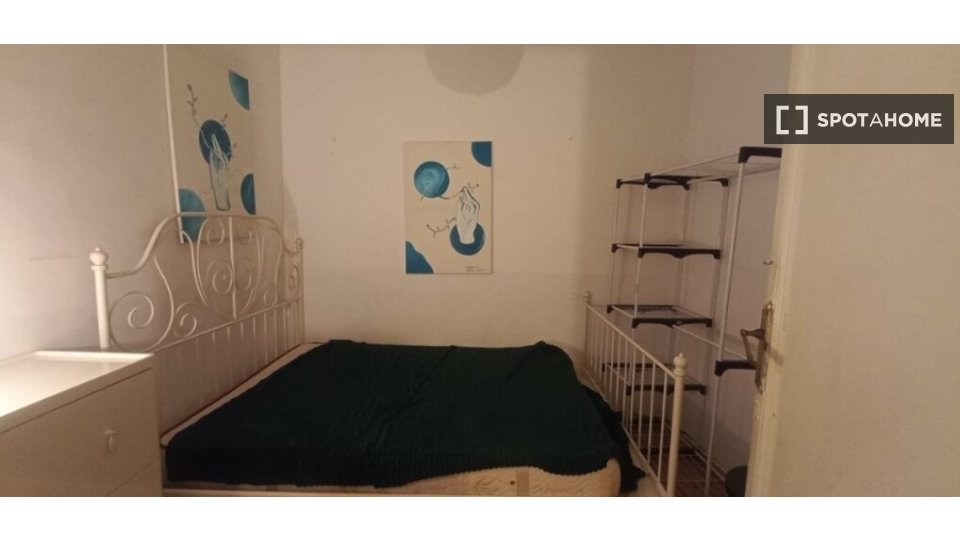 Double room Barcelona, 3 beds, 150m² — photo 30