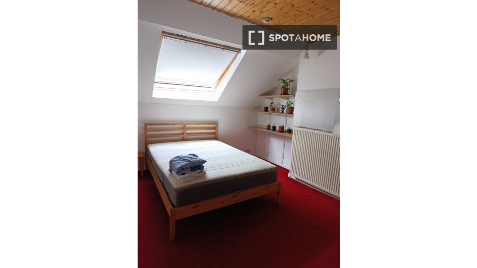 Double room Brussels, 2 beds — photo 7