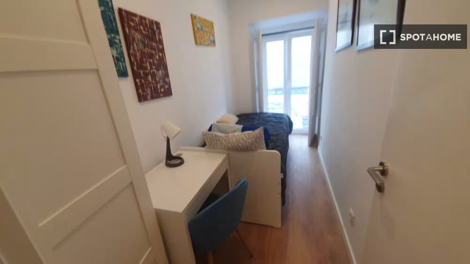 Apartment Lisbon, 3 beds — photo 18