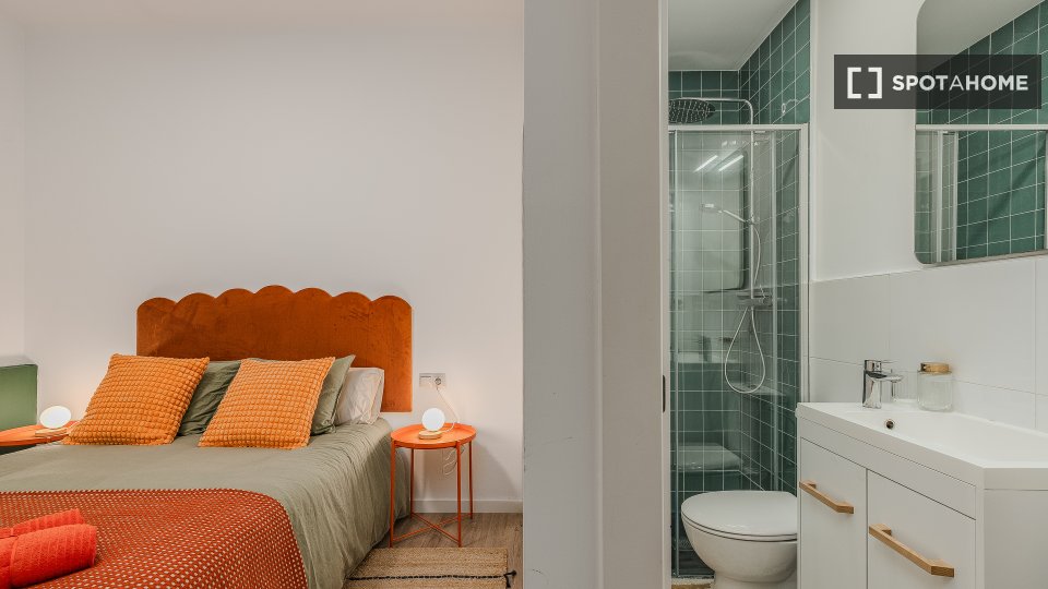 Double room Barcelona, 6 beds, 227m² — photo 76