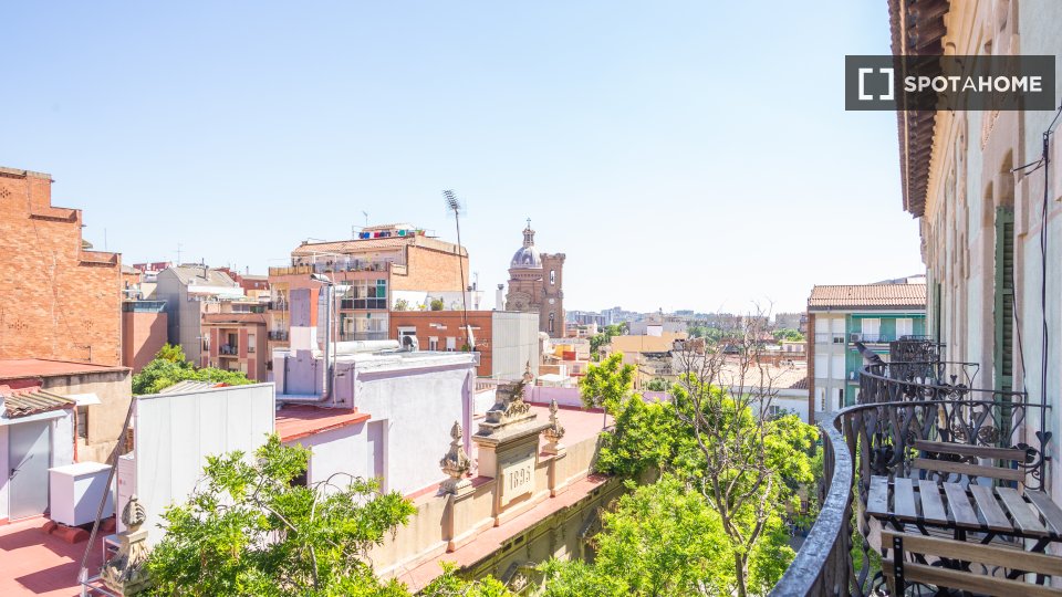 Double room Barcelona, 4 beds, 90m² — photo 16