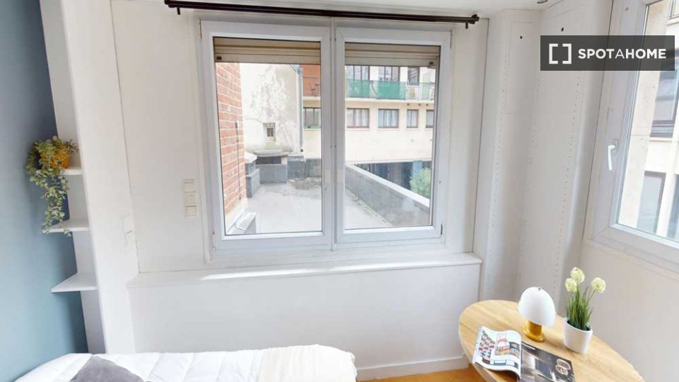 Double room Paris, 7 beds, 150m² — photo 2