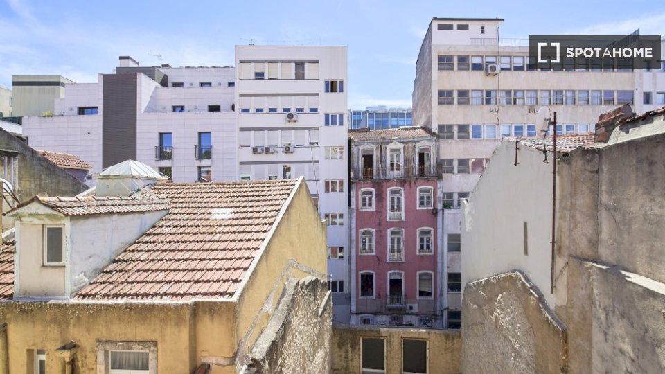 Apartment Lisbon, 1 bed — photo 14