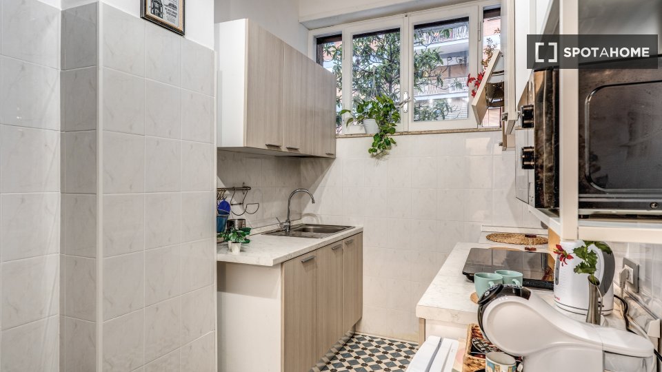 Apartment Rome, 2 beds, 80m² — photo 35