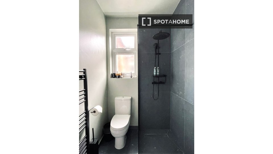 Apartment London, 2 beds, 70m² — photo 15