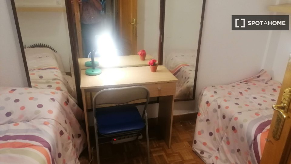 Double room Madrid, 4 beds, 125m² — photo 19