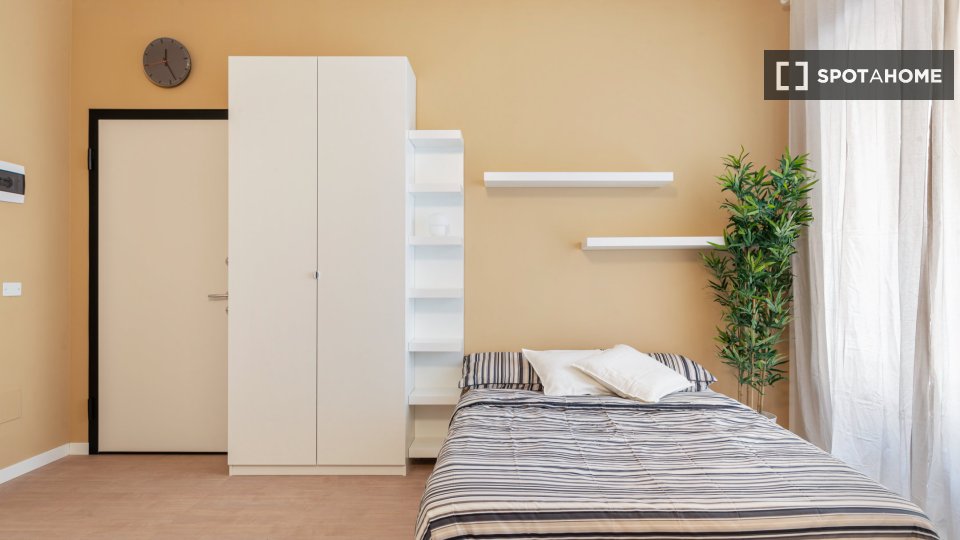 Apartment mono Milan, 23m² — photo 2