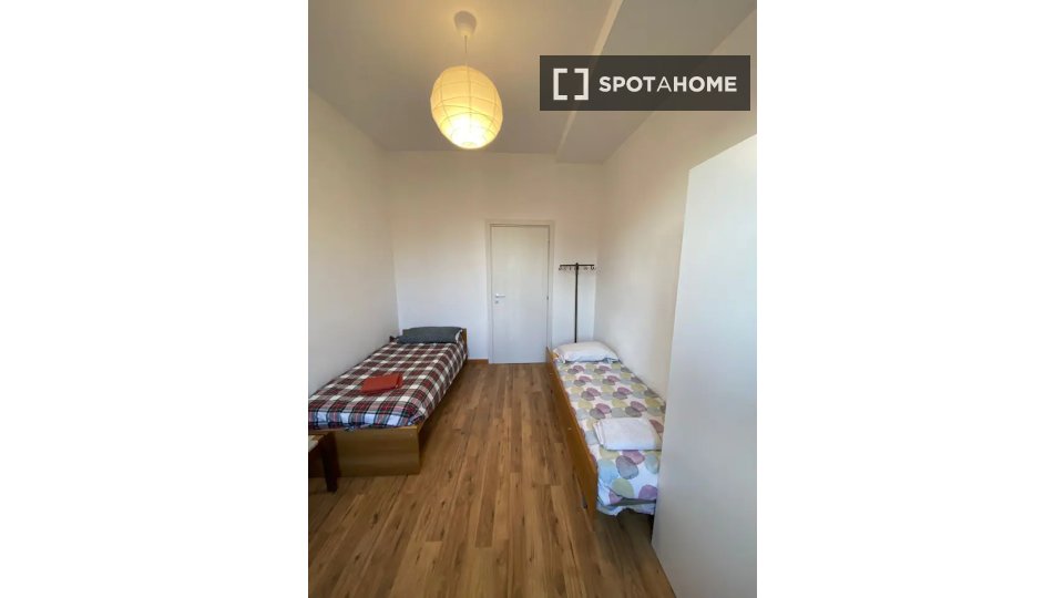 Double room Milan, 2 beds — photo 1