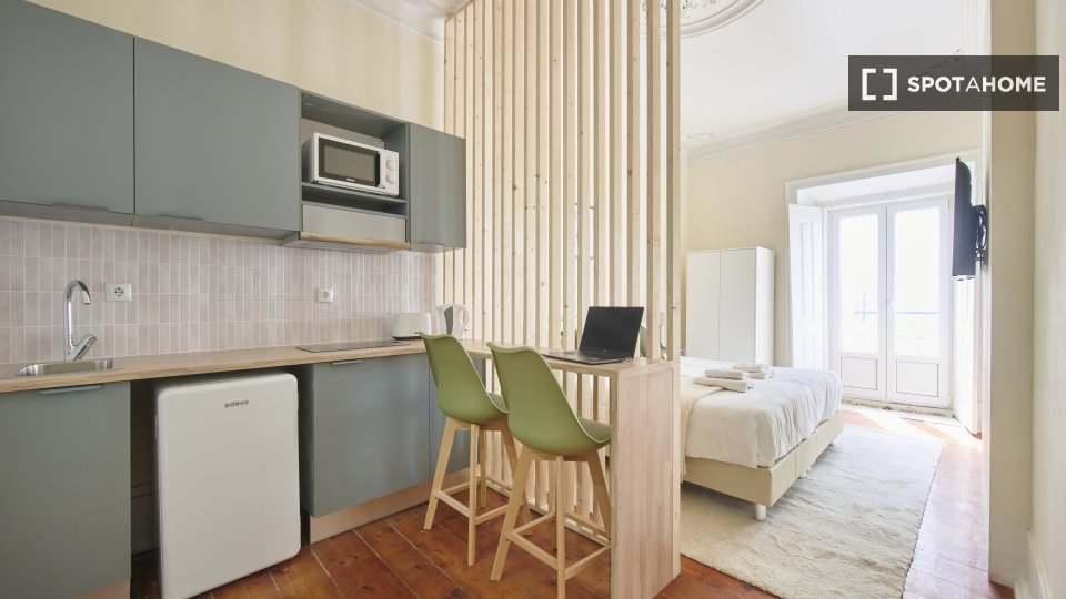 Apartment mono Lisbon — photo 19