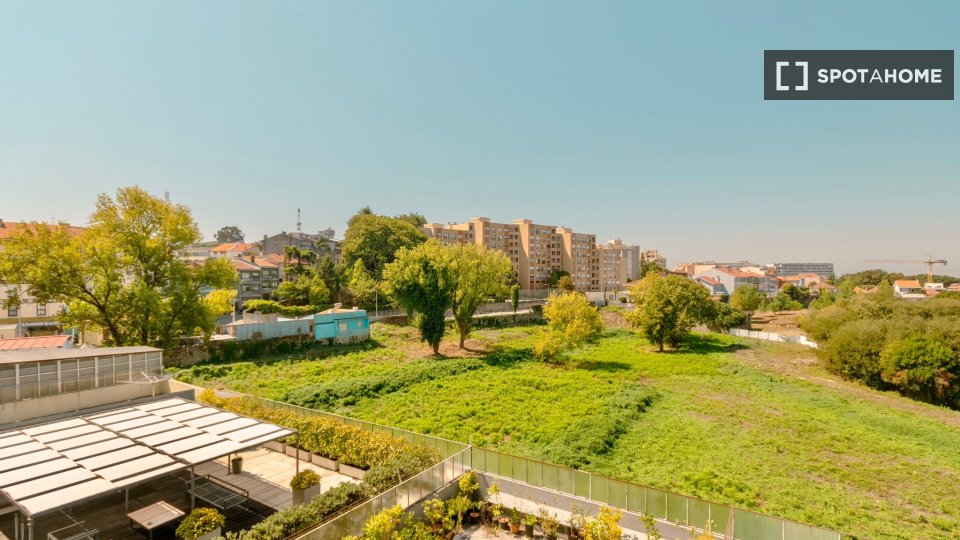Double room Porto, 5 beds — photo 11