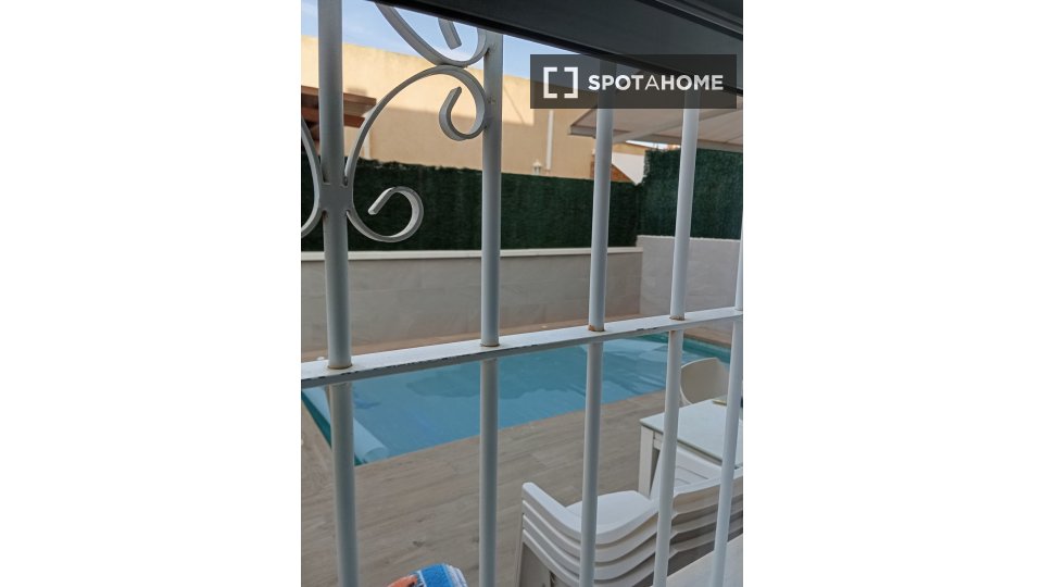 Apartment Murcia, 3 beds, 80m² — photo 1