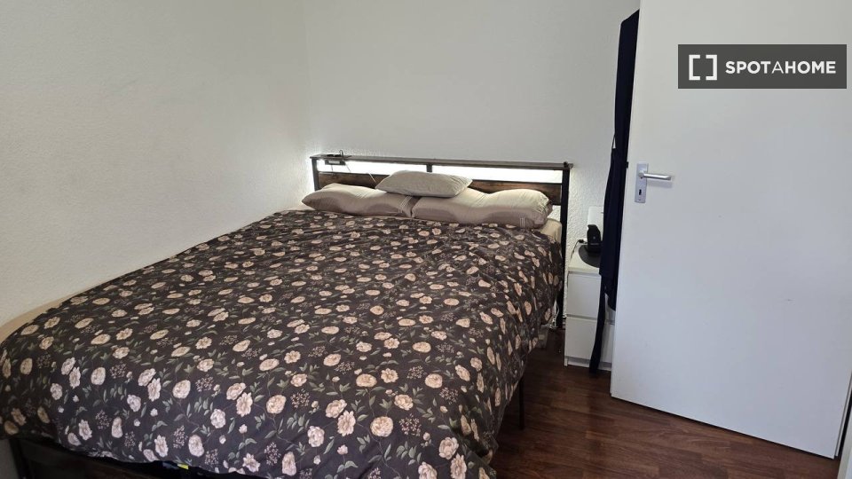 Apartment Berlin, 1 bed, 54m² — photo 8