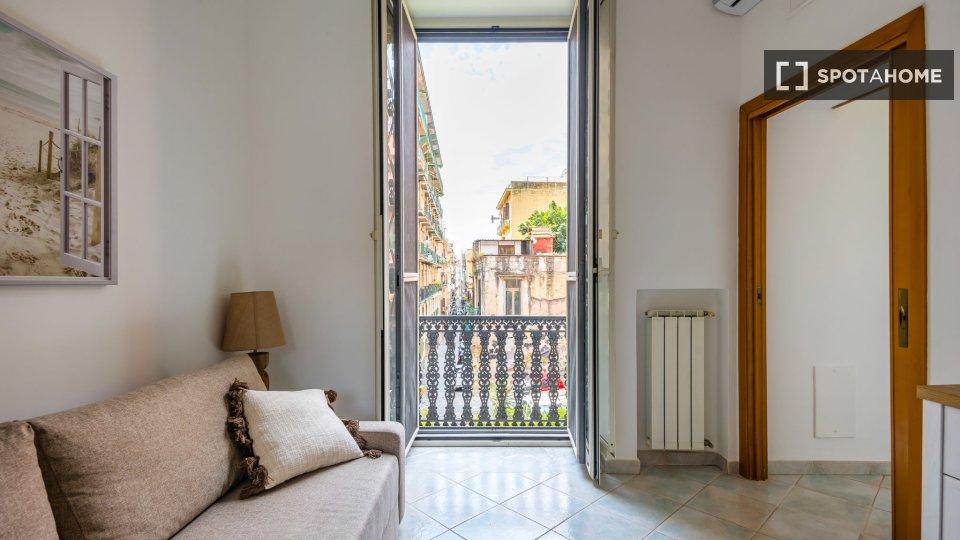 Apartment Naples, 2 beds, 83m² — photo 19