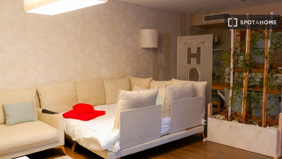 Apartment Lisbon, 2 beds — photo 4