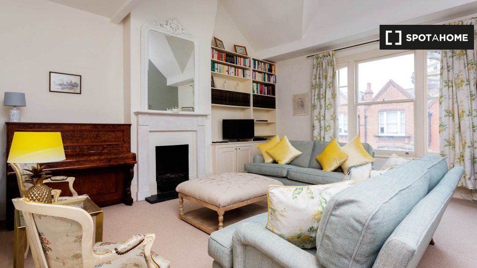 Apartment London, 2 beds — photo 2