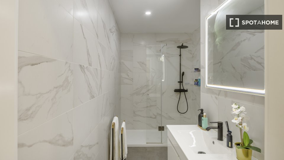 Apartment Lisbon, 2 beds — photo 1