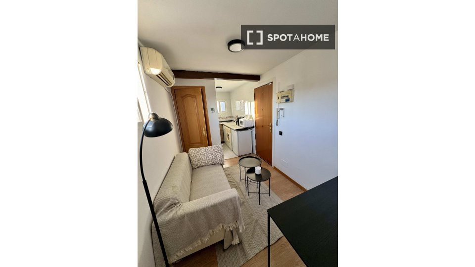 Apartment mono Madrid, 25m² — photo 14