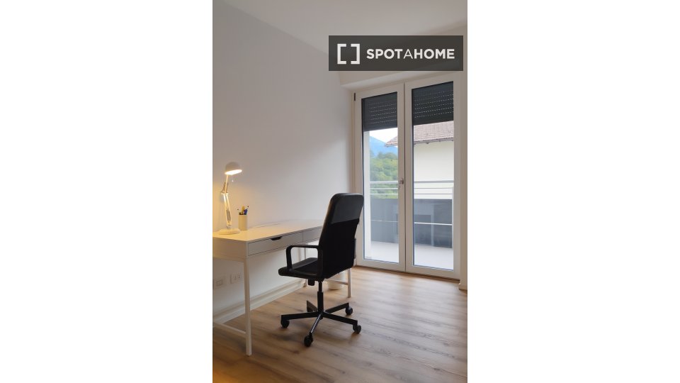 Double room Trento, 5 beds — photo 12