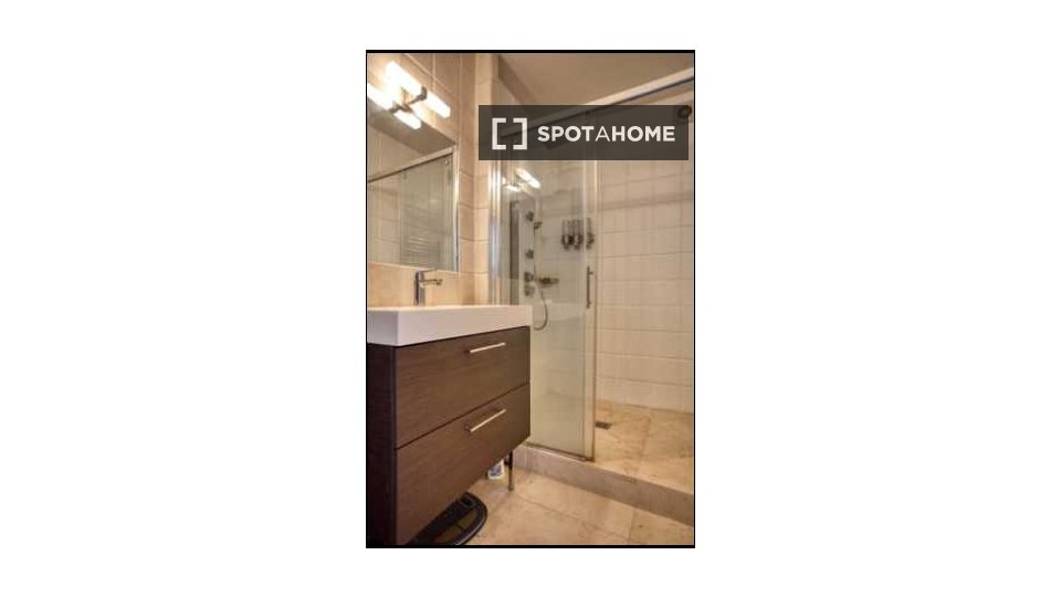 Apartment Paris, 2 beds, 71m² — photo 9