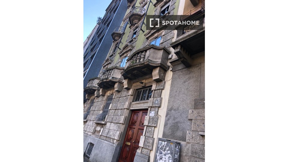 Double room Milan, 2 beds, 70m² — photo 6