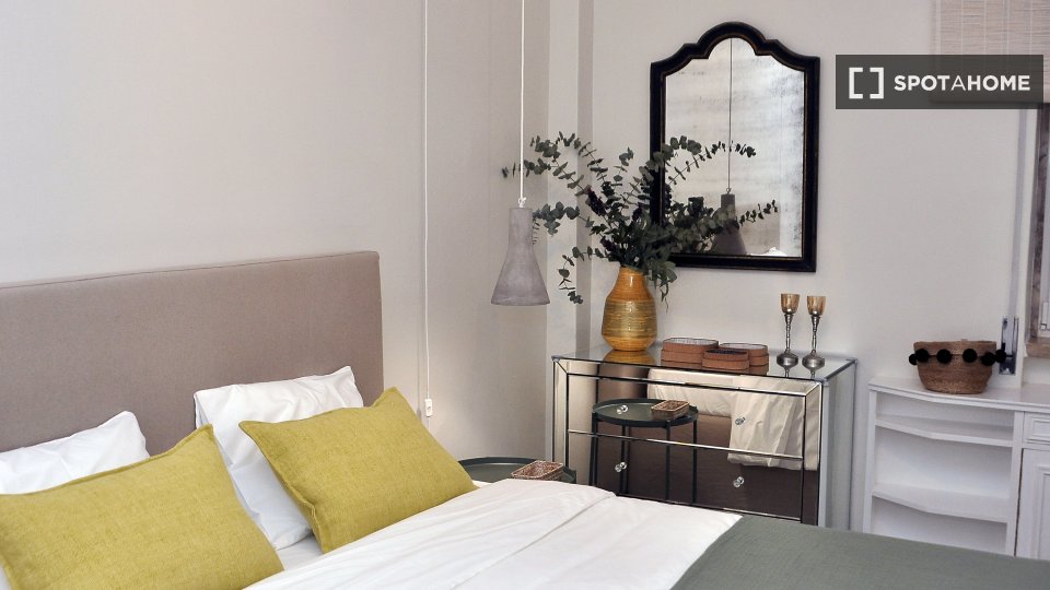 Apartment Lisbon, 2 beds, 90m² — photo 6