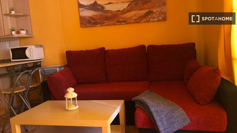 Piso en alquiler de 2 habitaciones en San Bartolomé de Tirajana