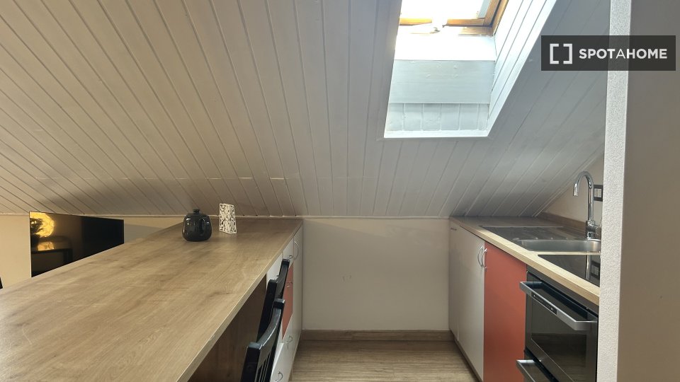 Apartment Milan, 1 bed, 58m² — photo 17