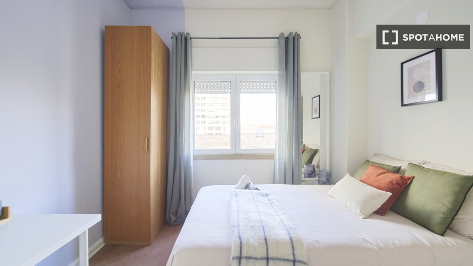 Double room Lisbon, 7 beds — photo 15