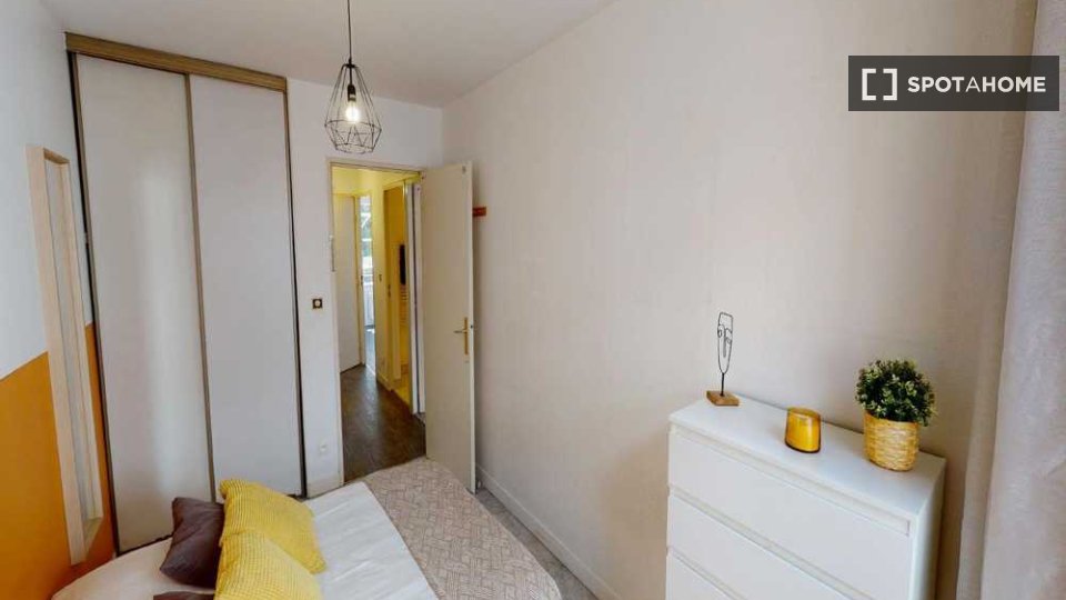 Double room Lyon, 4 beds, 100m² — photo 16