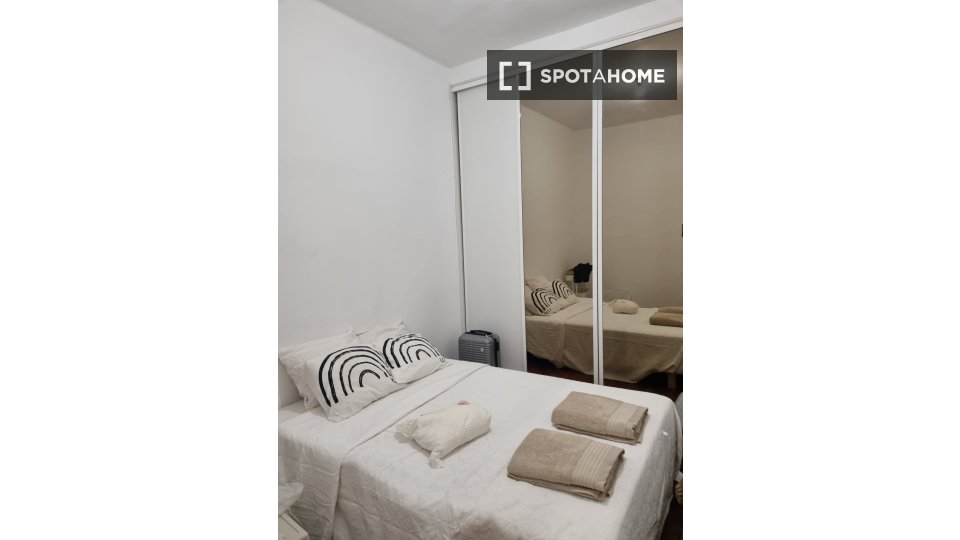 Apartment Lisbon, 3 beds, 96m² — photo 14