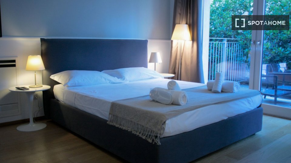 Apartment Milan, 2 beds, 55m² — photo 20