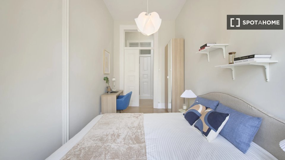 Double room Lisbon, 9 beds — photo 3