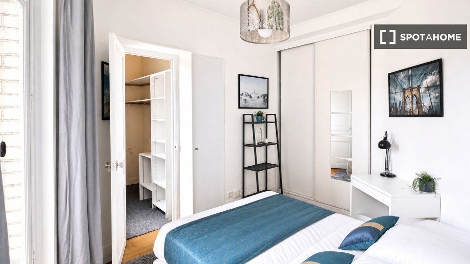 Chambre double Paris, 5 chambres — photo 24
