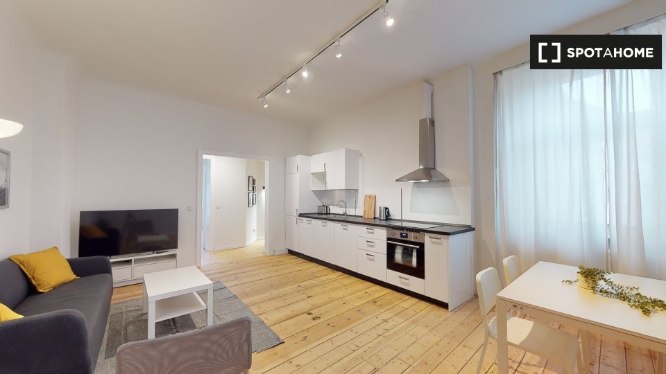 Apartment Berlin, 2 beds, 77m² — photo 10
