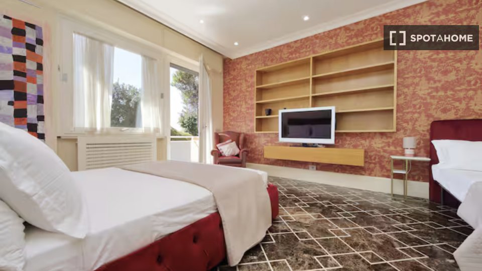 Apartment Rome, 2 beds, 104m² — photo 3
