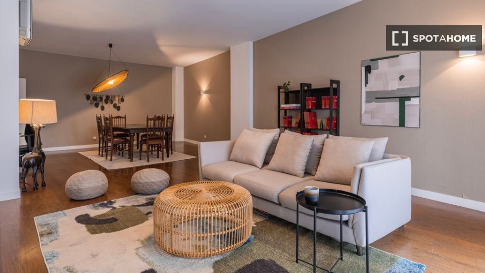Apartment Lisbon, 3 beds — photo 10